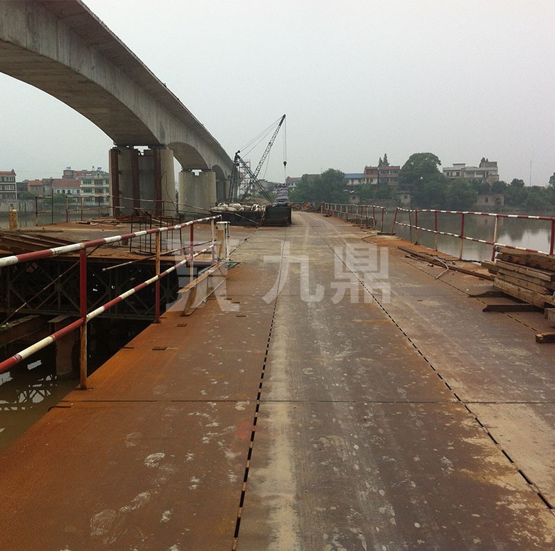 鋼便橋橋臺基礎(chǔ)施工比較重要